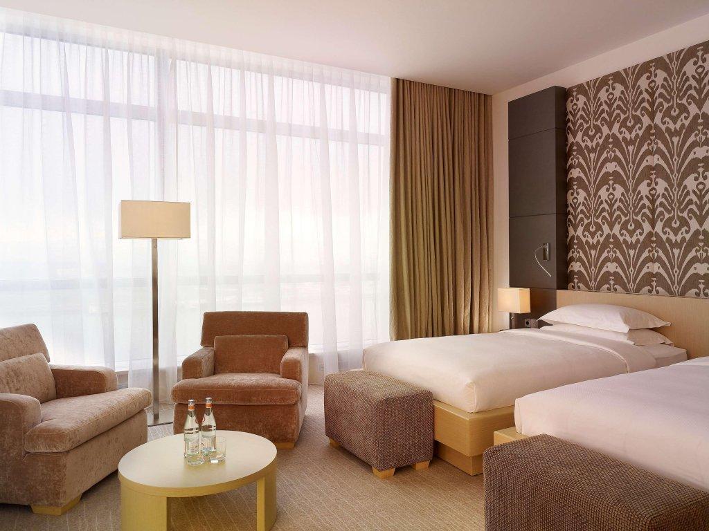 Hyatt Regency Duşanbe Dış mekan fotoğraf