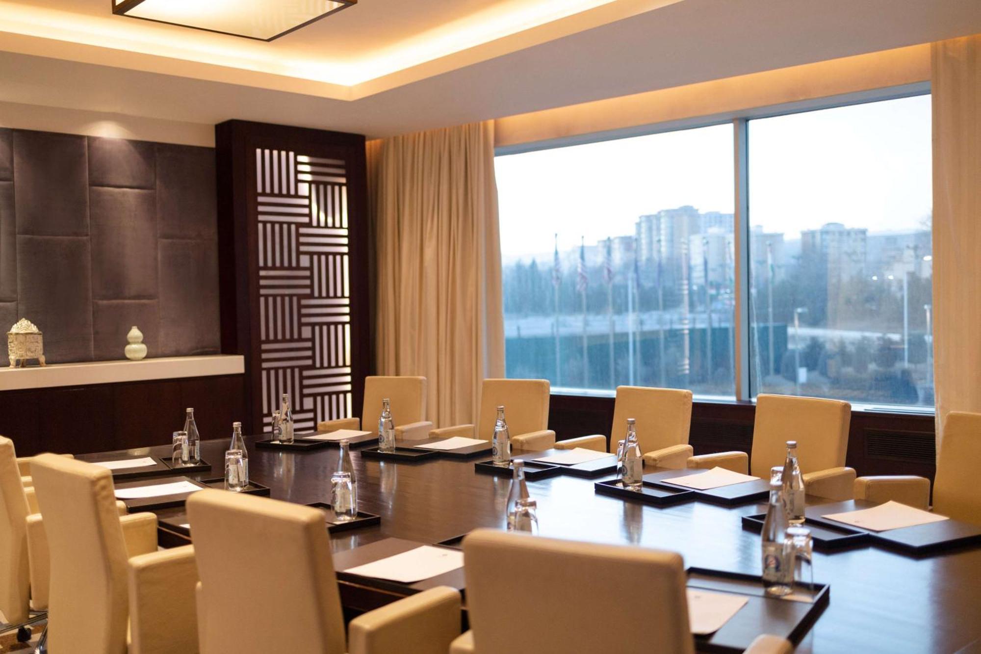 Hyatt Regency Duşanbe Dış mekan fotoğraf